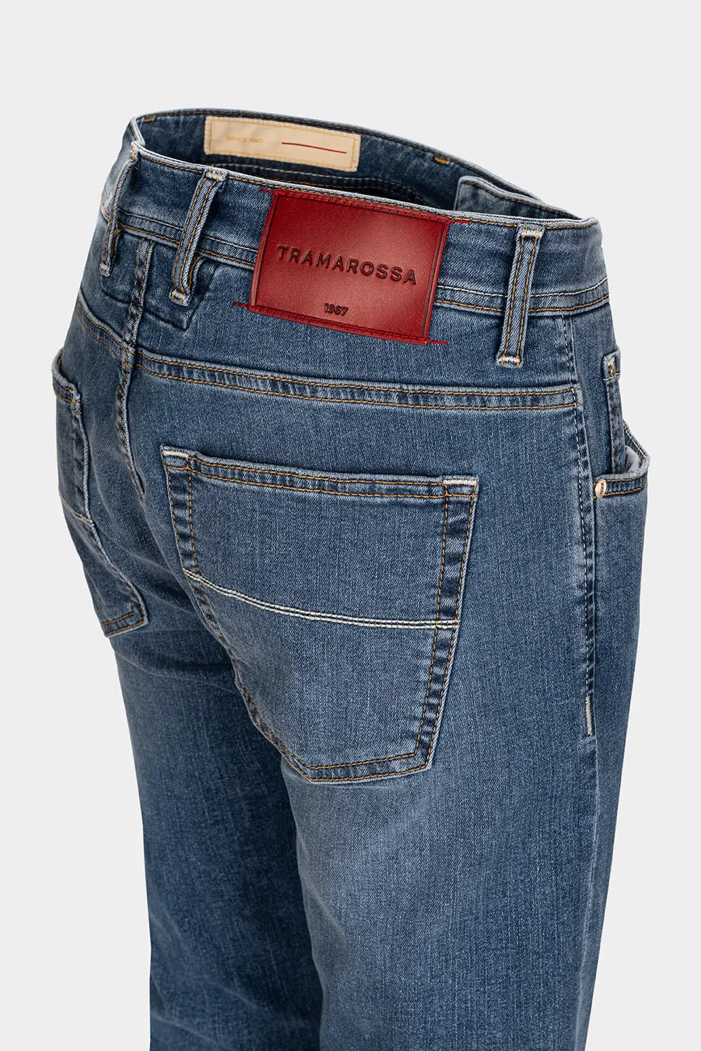 Hvorfor vælge Tramarossa jeans over andre premium brands?