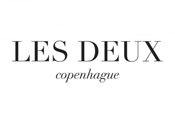 Les Deux