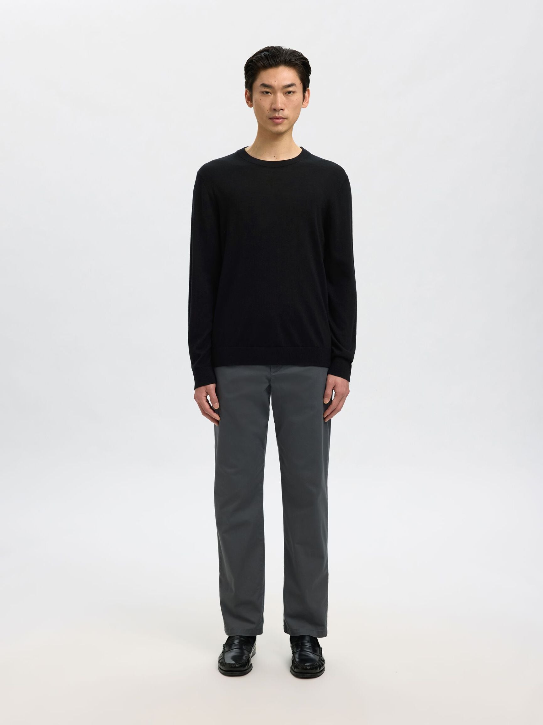 100% MERINOULD CREW NECK JUMPER