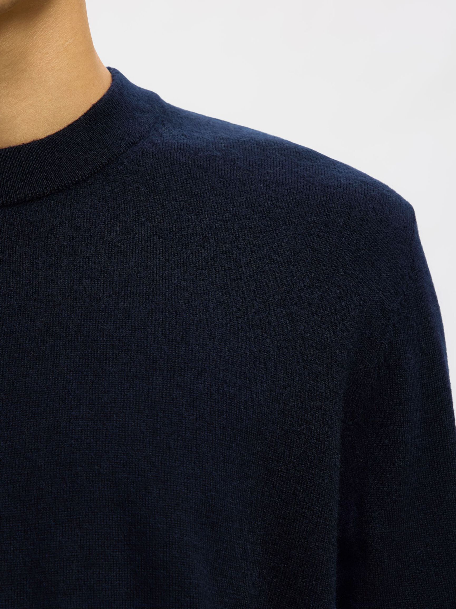 100% MERINOULD PULLOVER