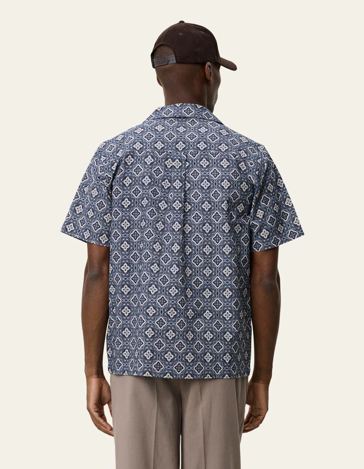 LUKAS ARABESQUE AOP SS SHIRT