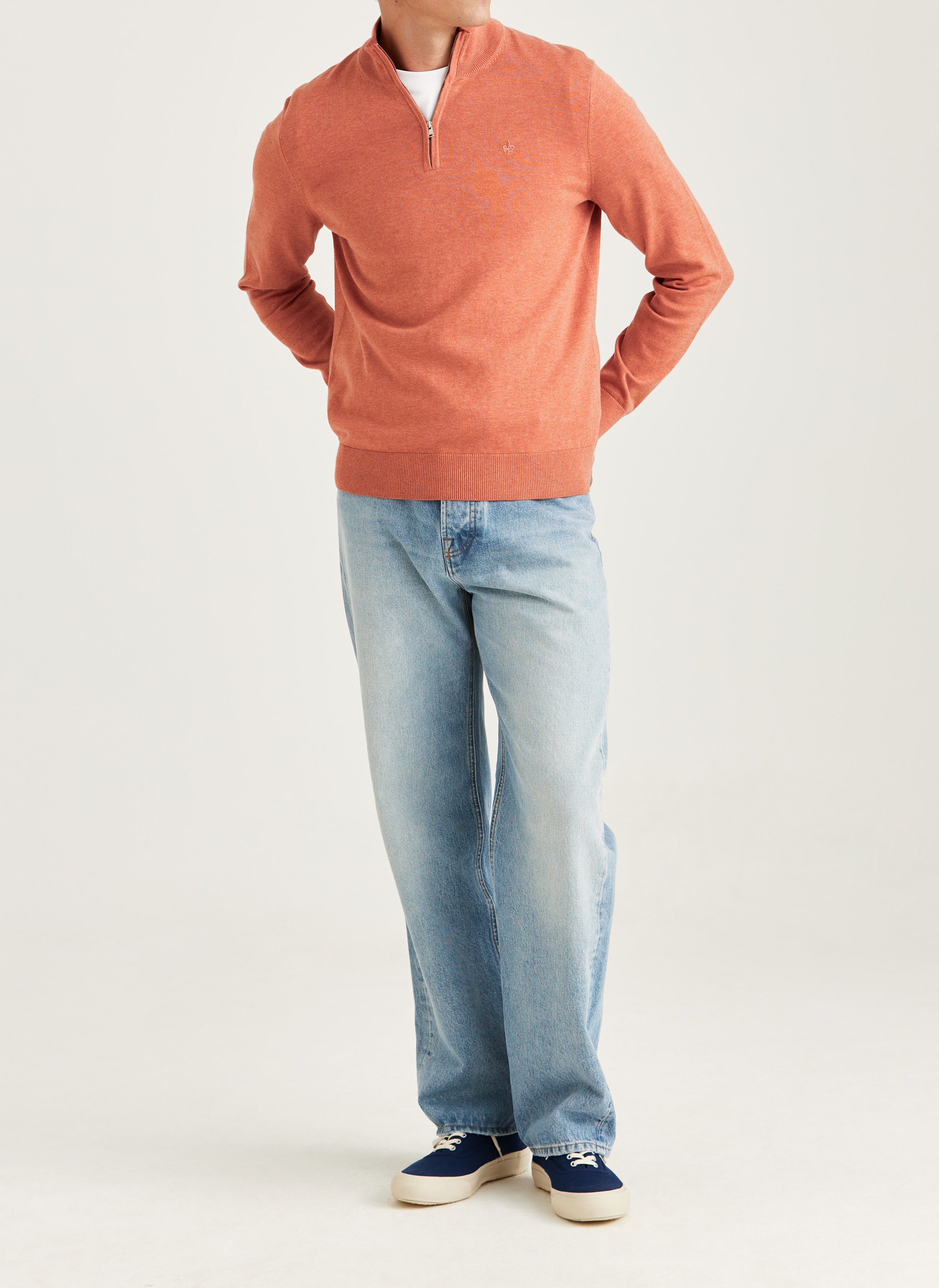 RILEY HALF ZIP STRIK