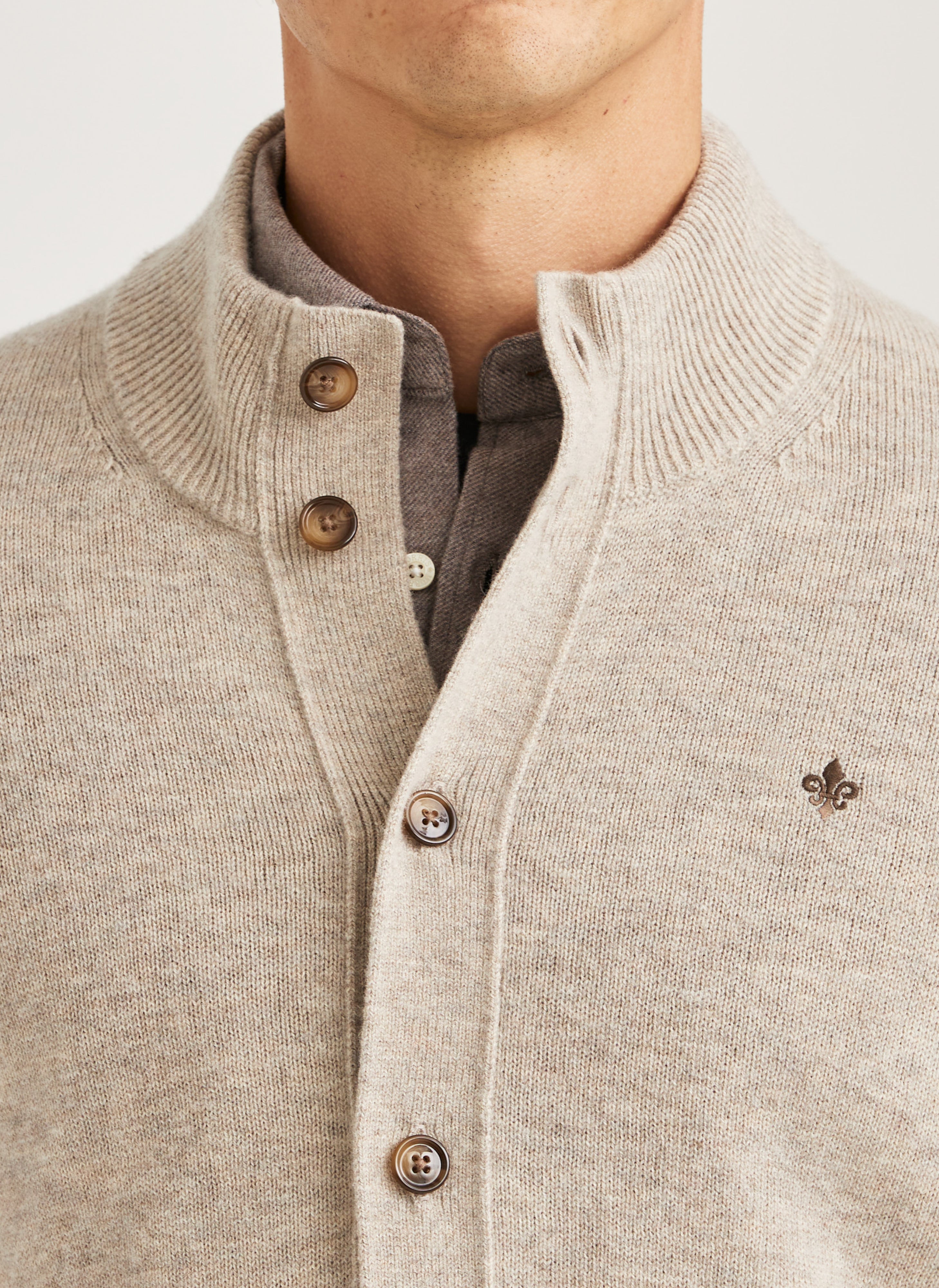HERTFORD BUTTON 100% MERINO CARDIGAN