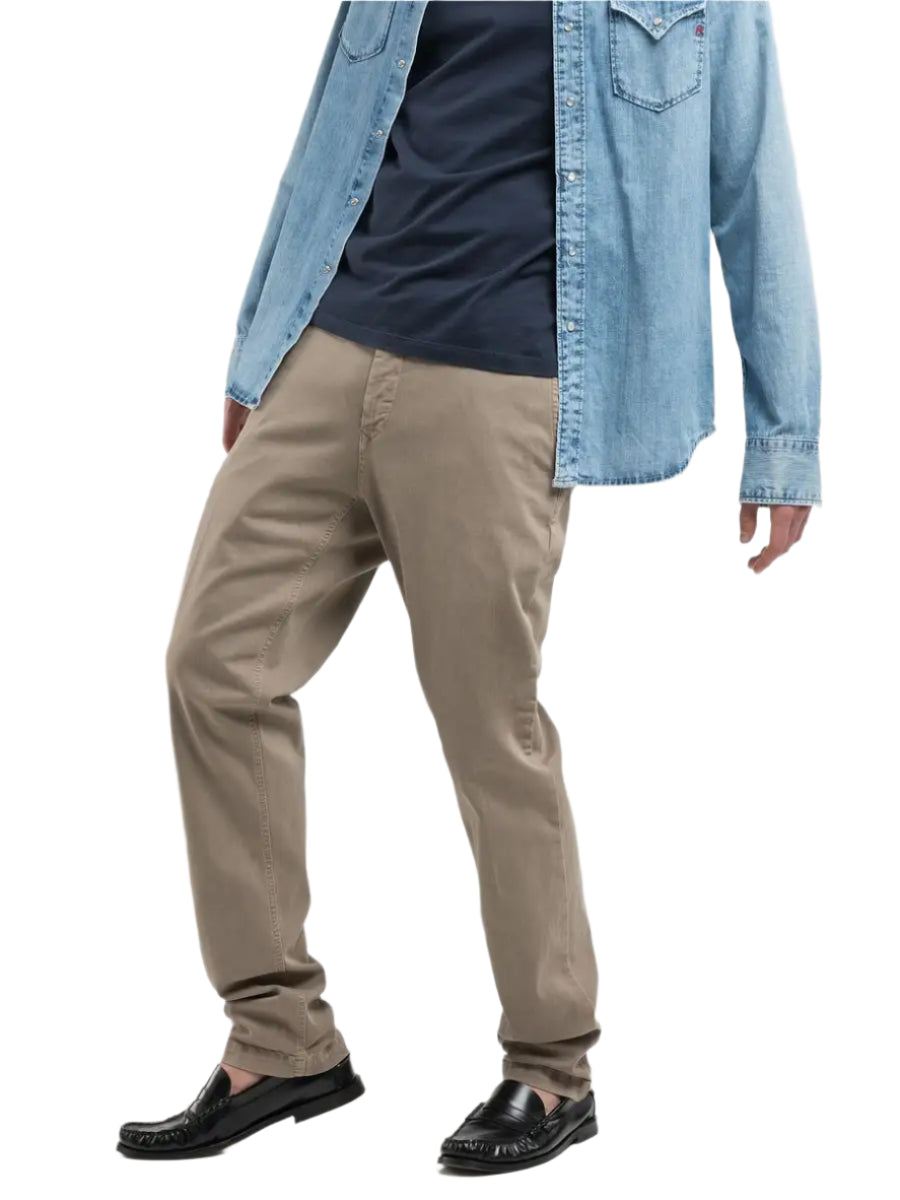 BENNI CHINO