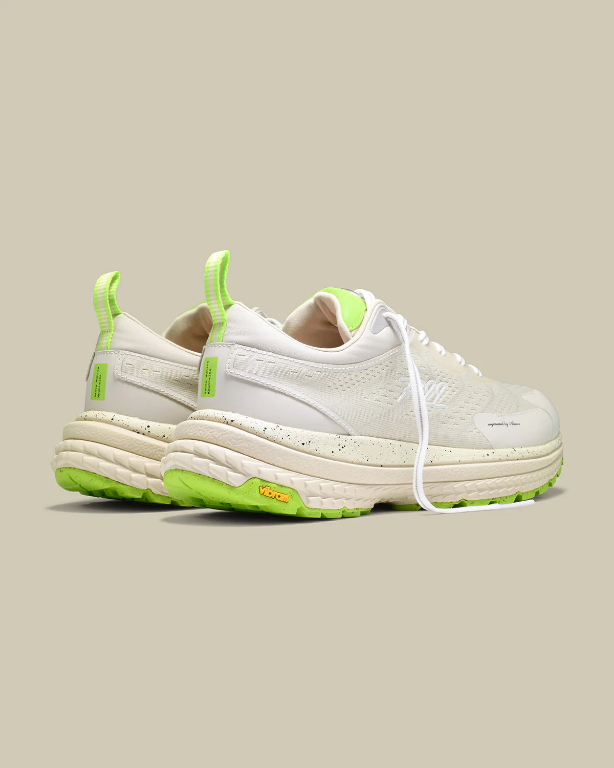 P22 SNEAKERS