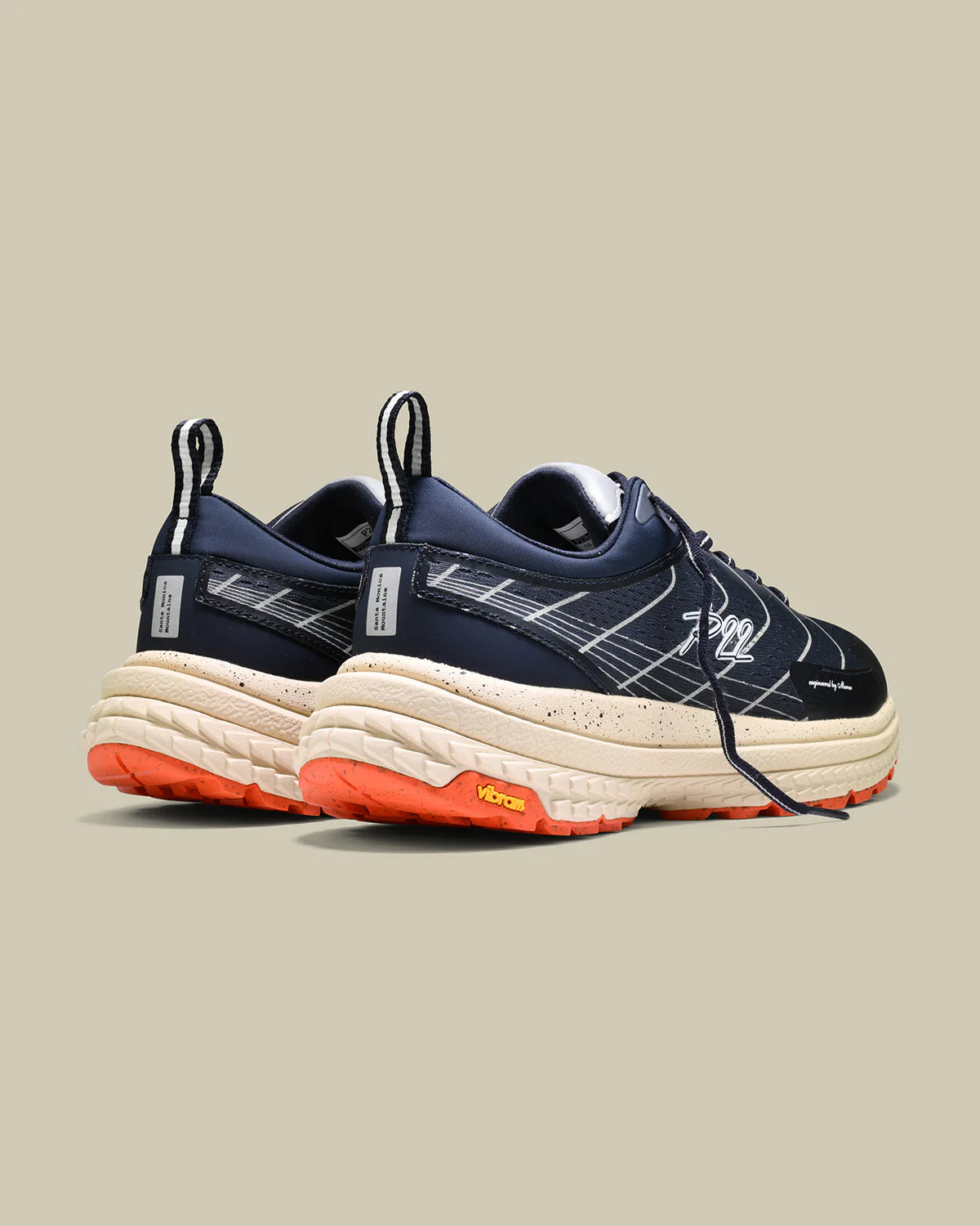 P22 SNEAKERS
