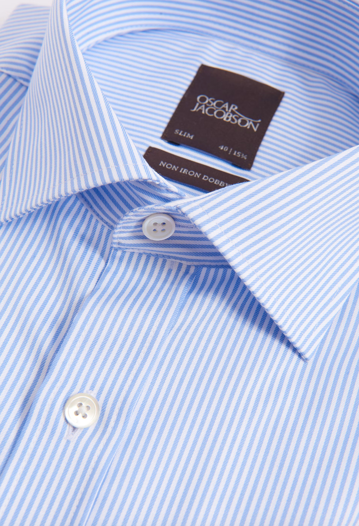 SLIM FIT CUT AWAY NON IRON