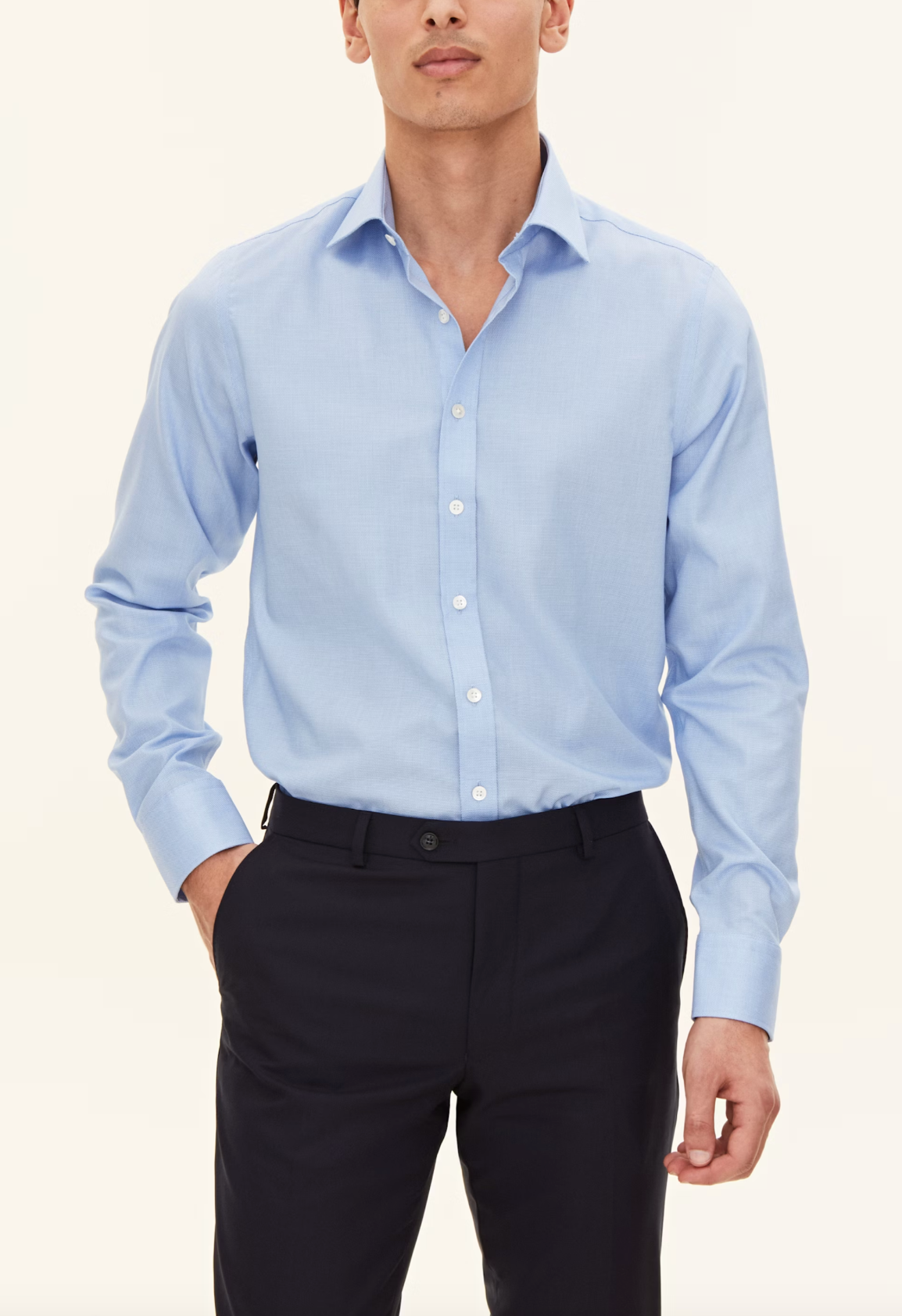SLIM FIT CUT AWAY NON IRON