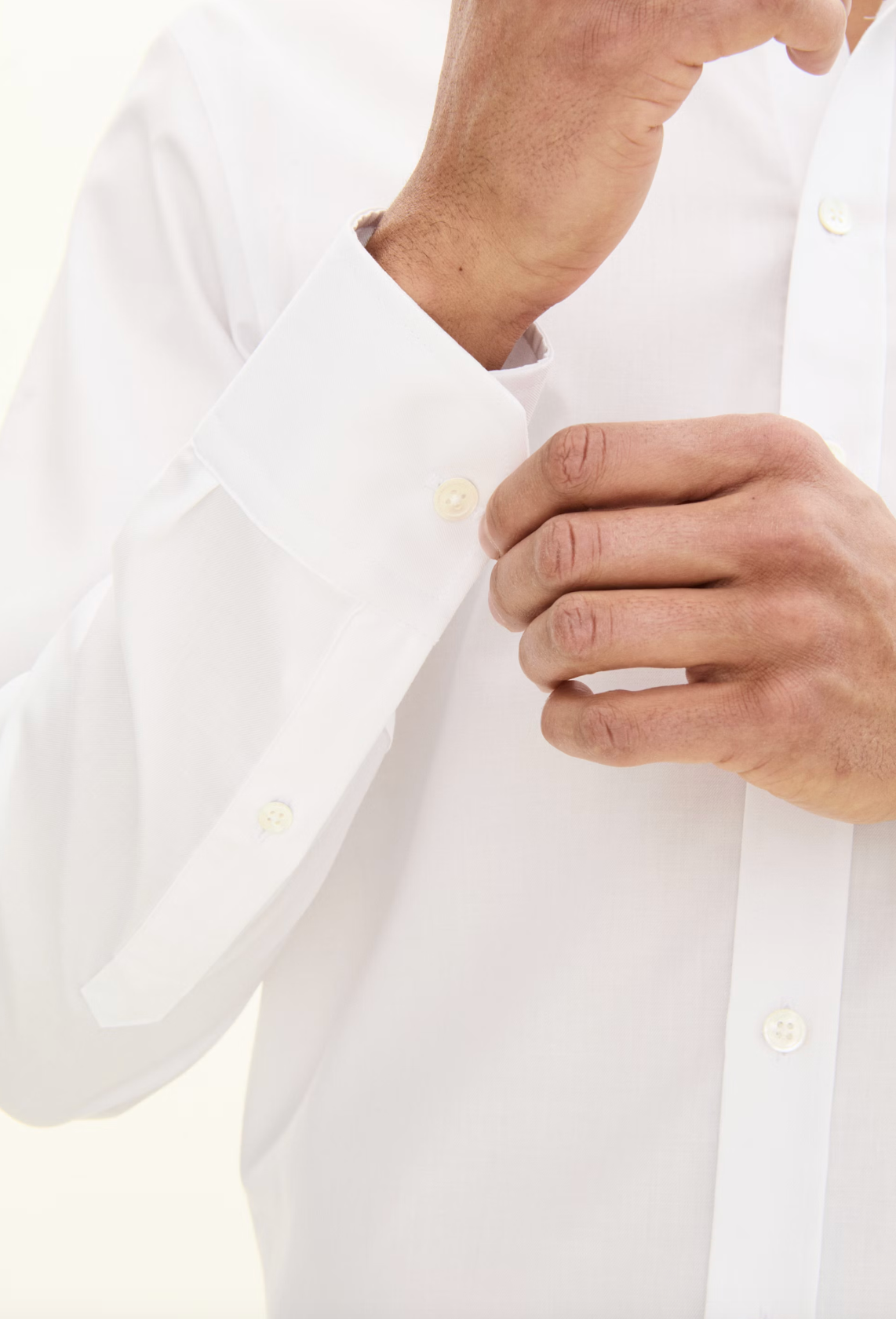 REG FIT CUT AWAY NON IRON SHIRT