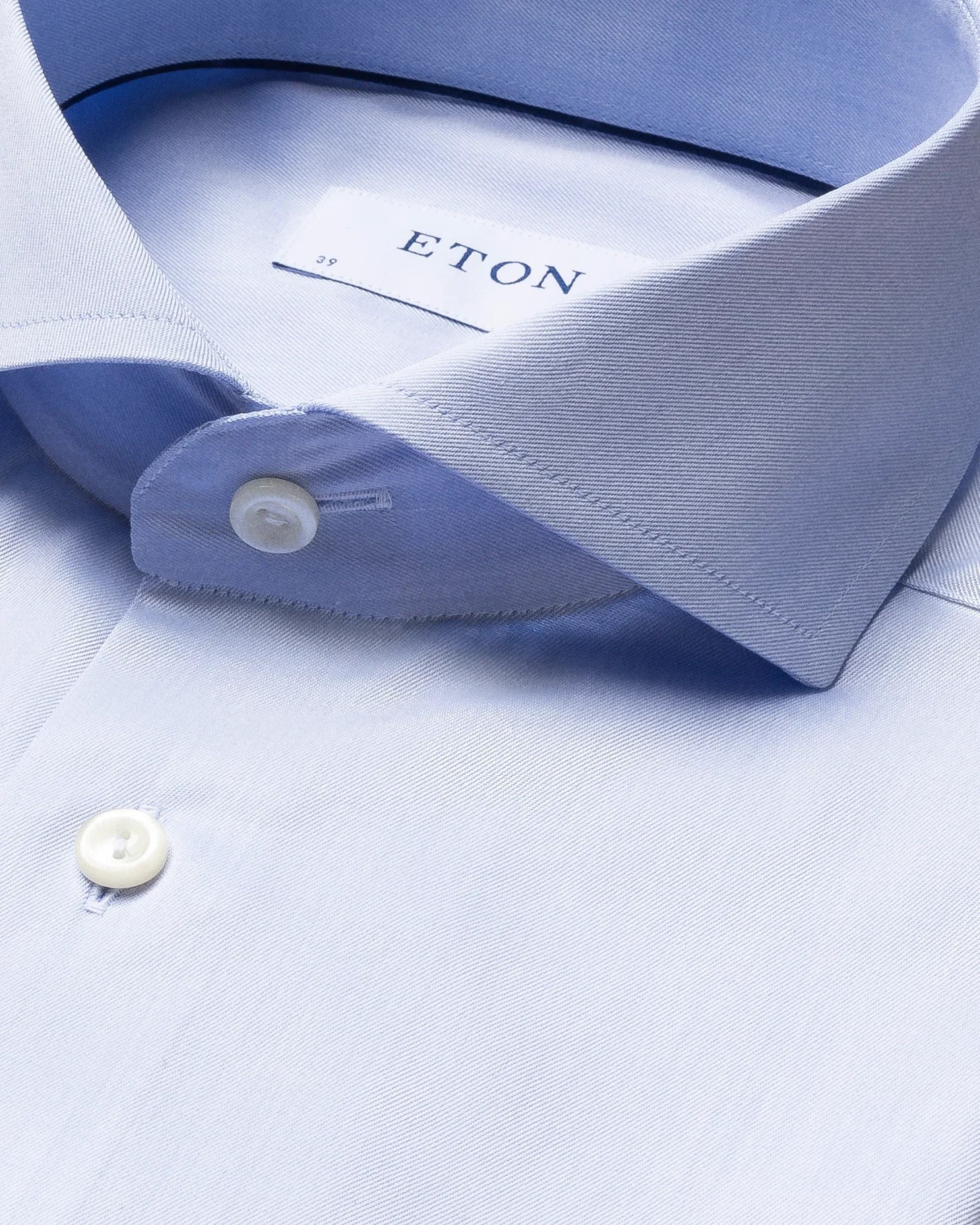 SIGNATURE TWILL SHIRT / SLIM FIT / EXTREME CUT AWAY FLIP