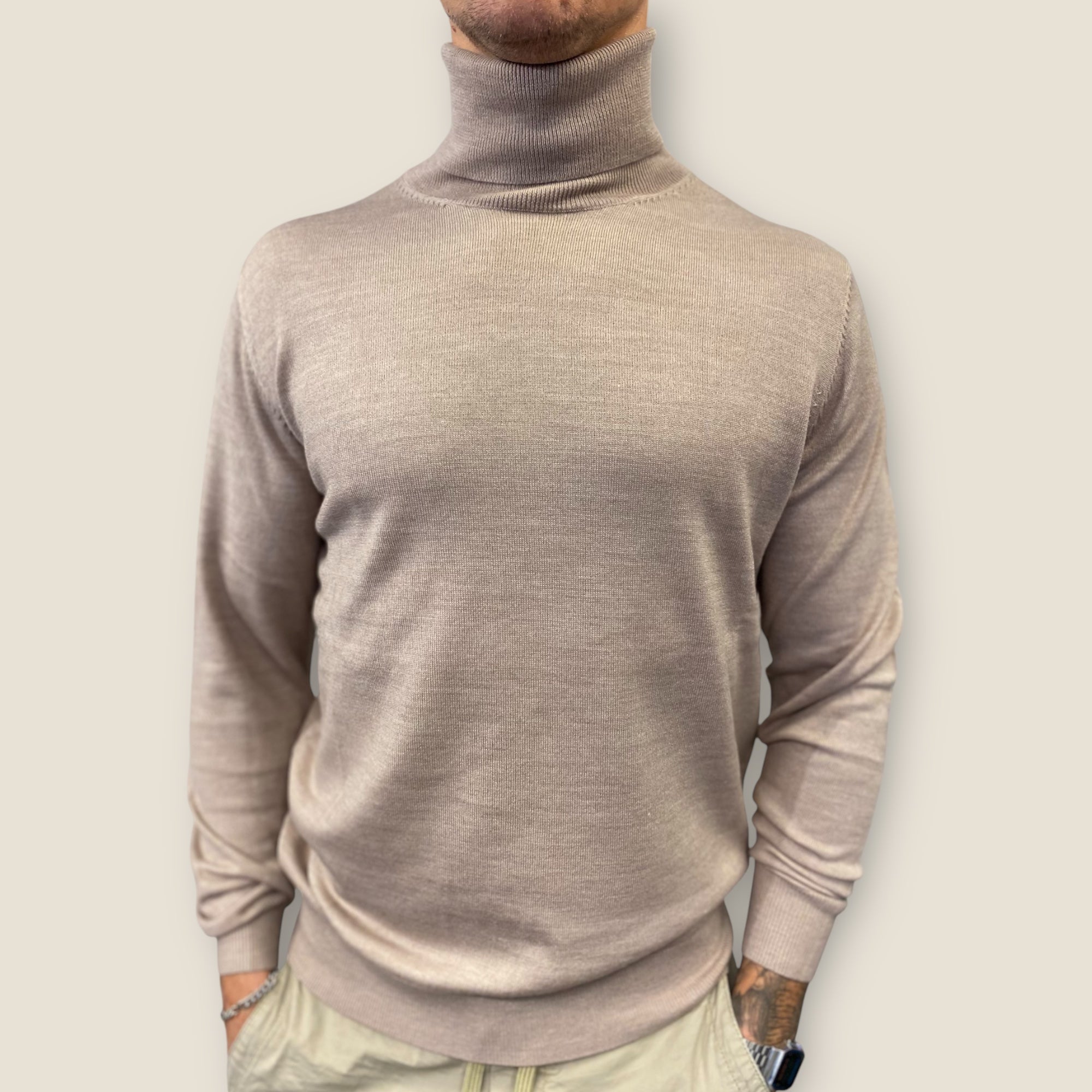 ROLL NECK EKSTRA FIN MERINO ULD