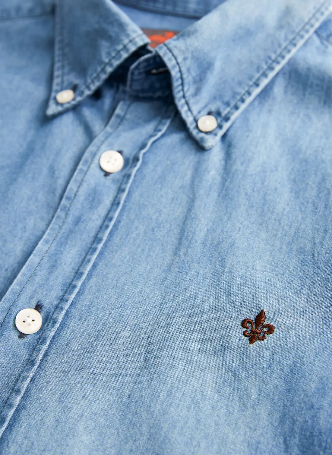 LIGHT DENIM SHIRT SLIM FIT