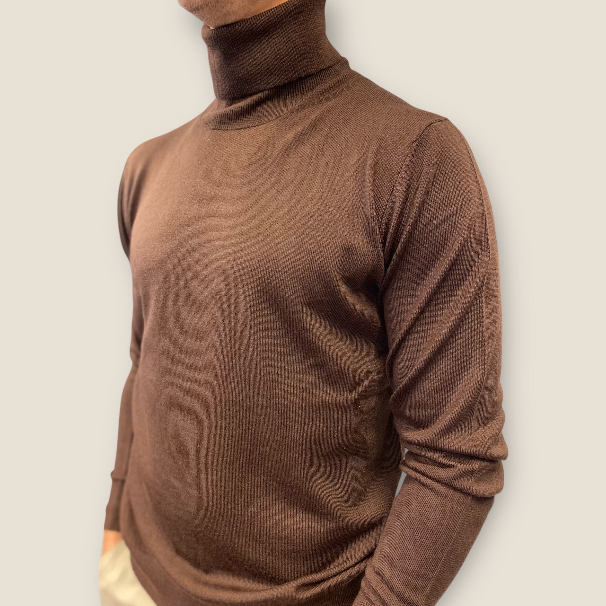 ROLL NECK EKSTRA FIN MERINO ULD