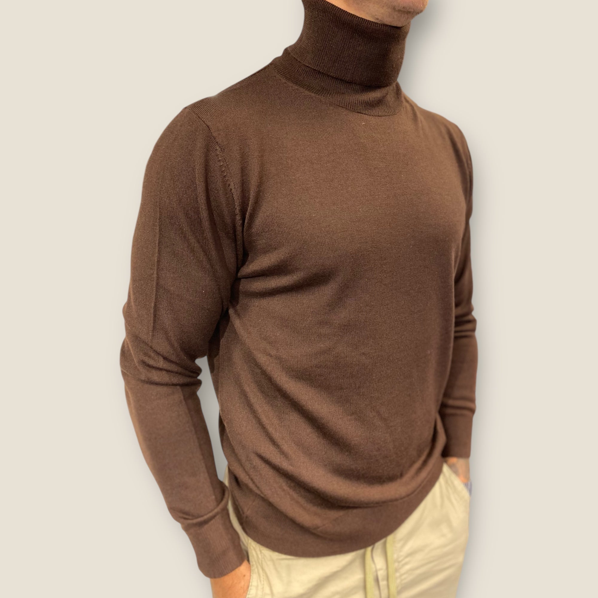 ROLL NECK EKSTRA FIN MERINO ULD