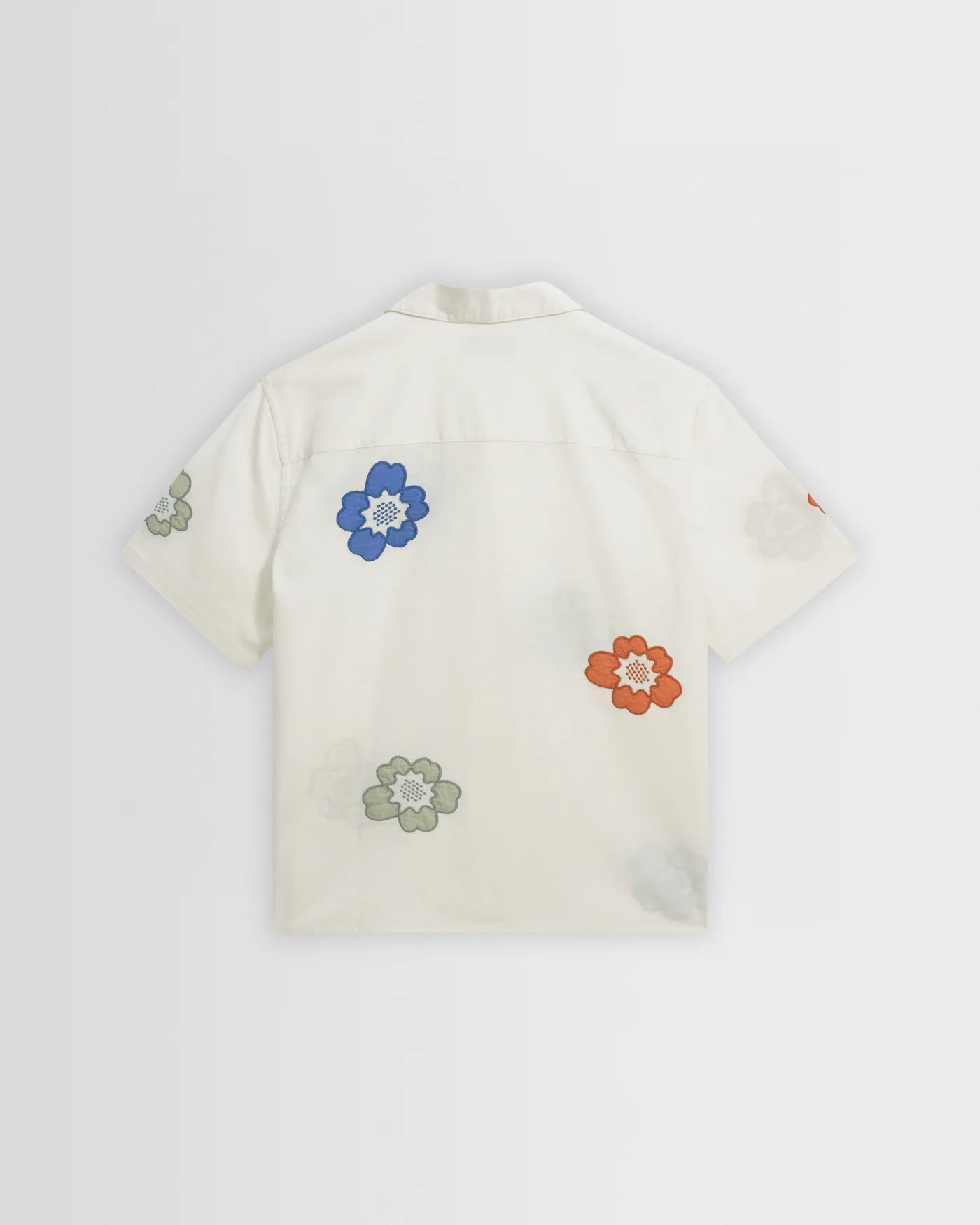 APPLIQUE FLORAL SKJORTE