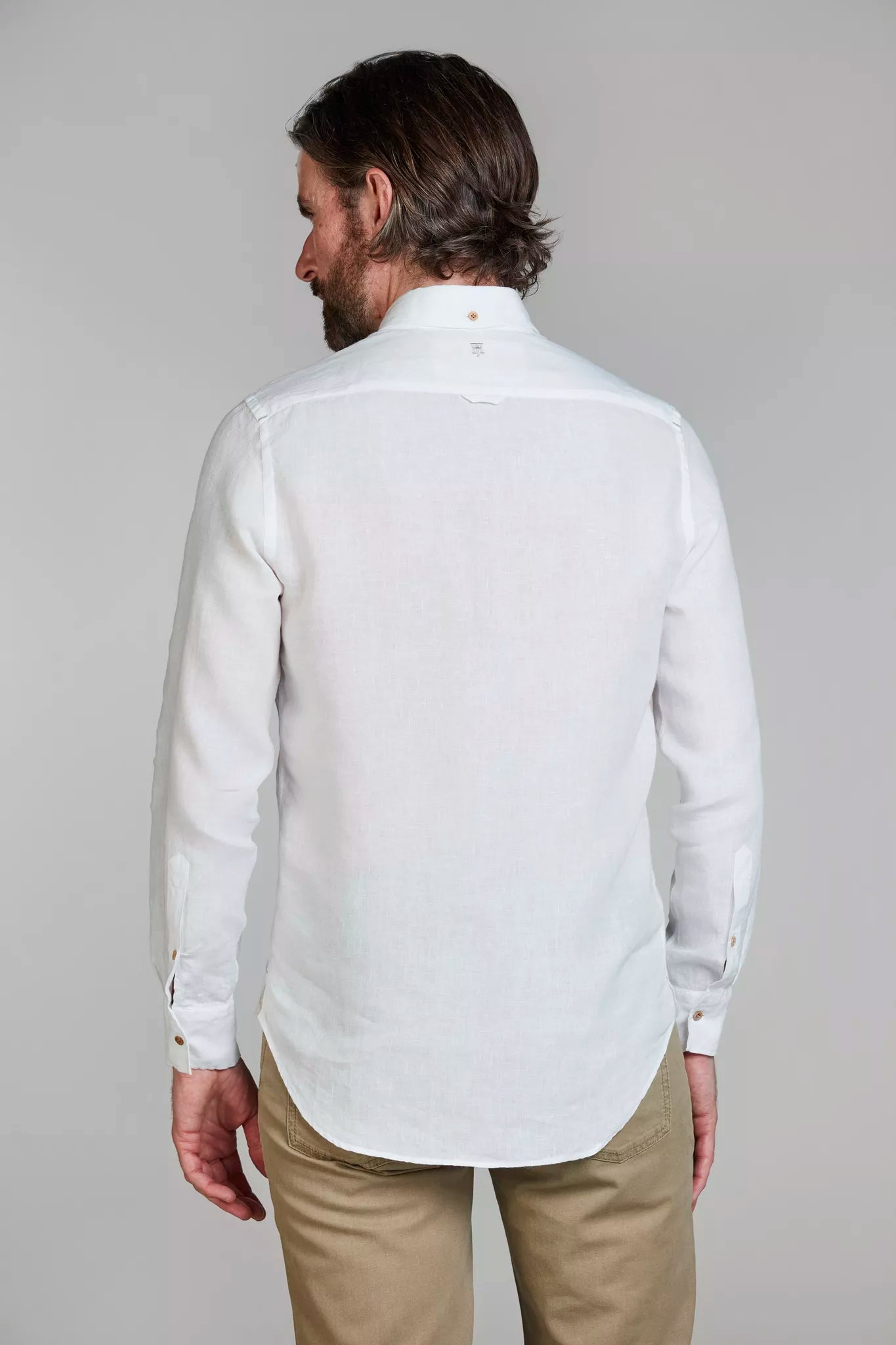 CLASSIC LINEN SHIRT