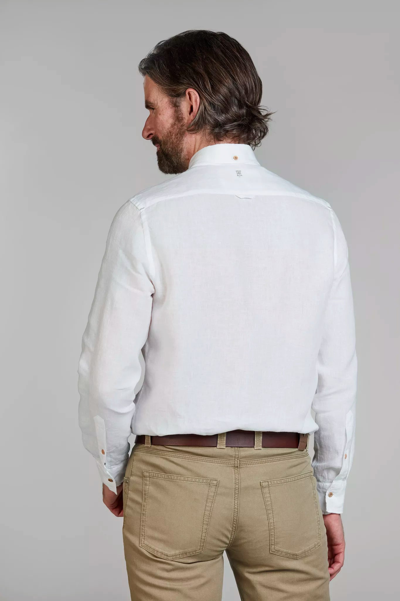CLASSIC LINEN SHIRT
