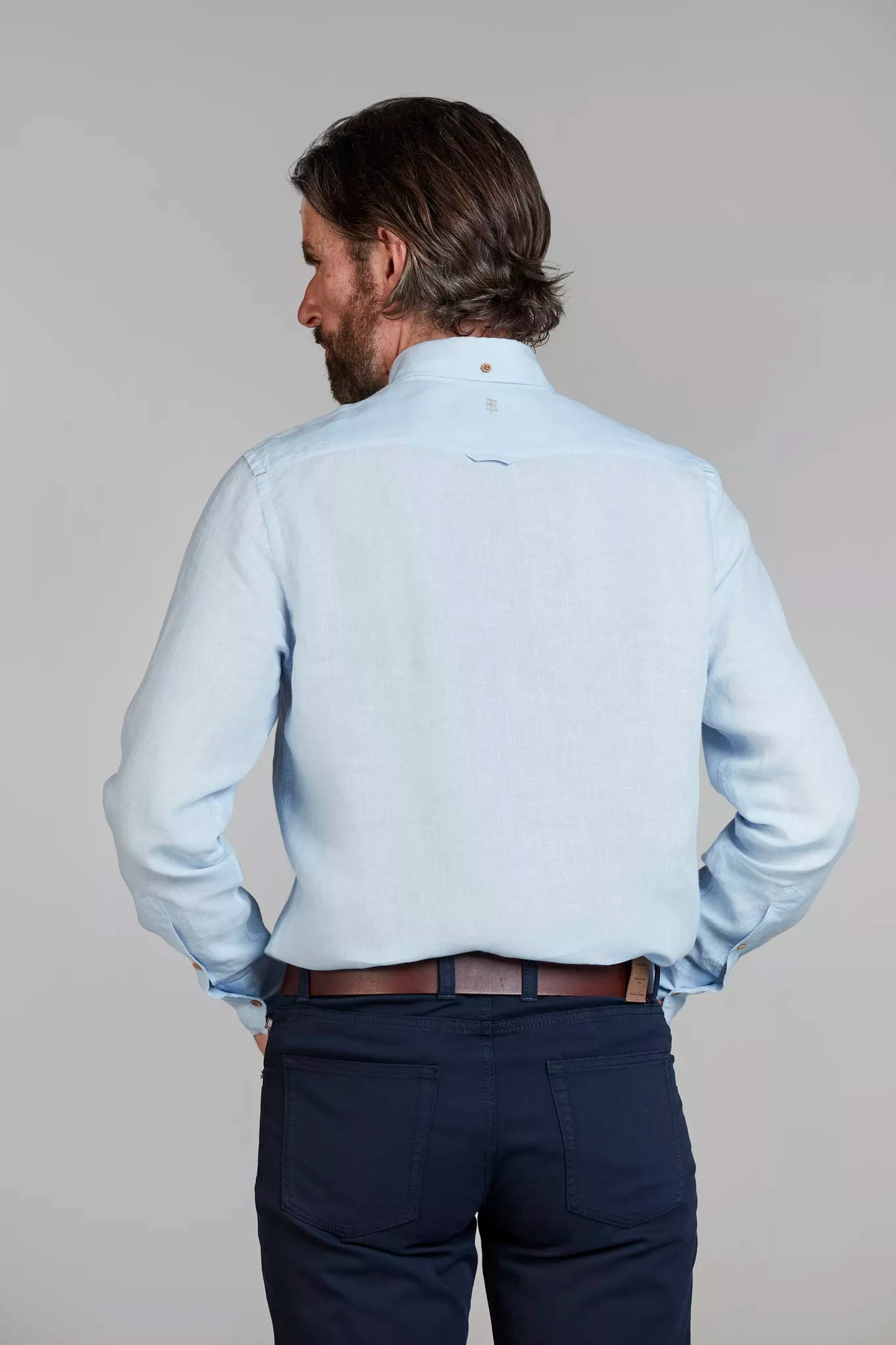 CLASSIC LINEN SHIRT