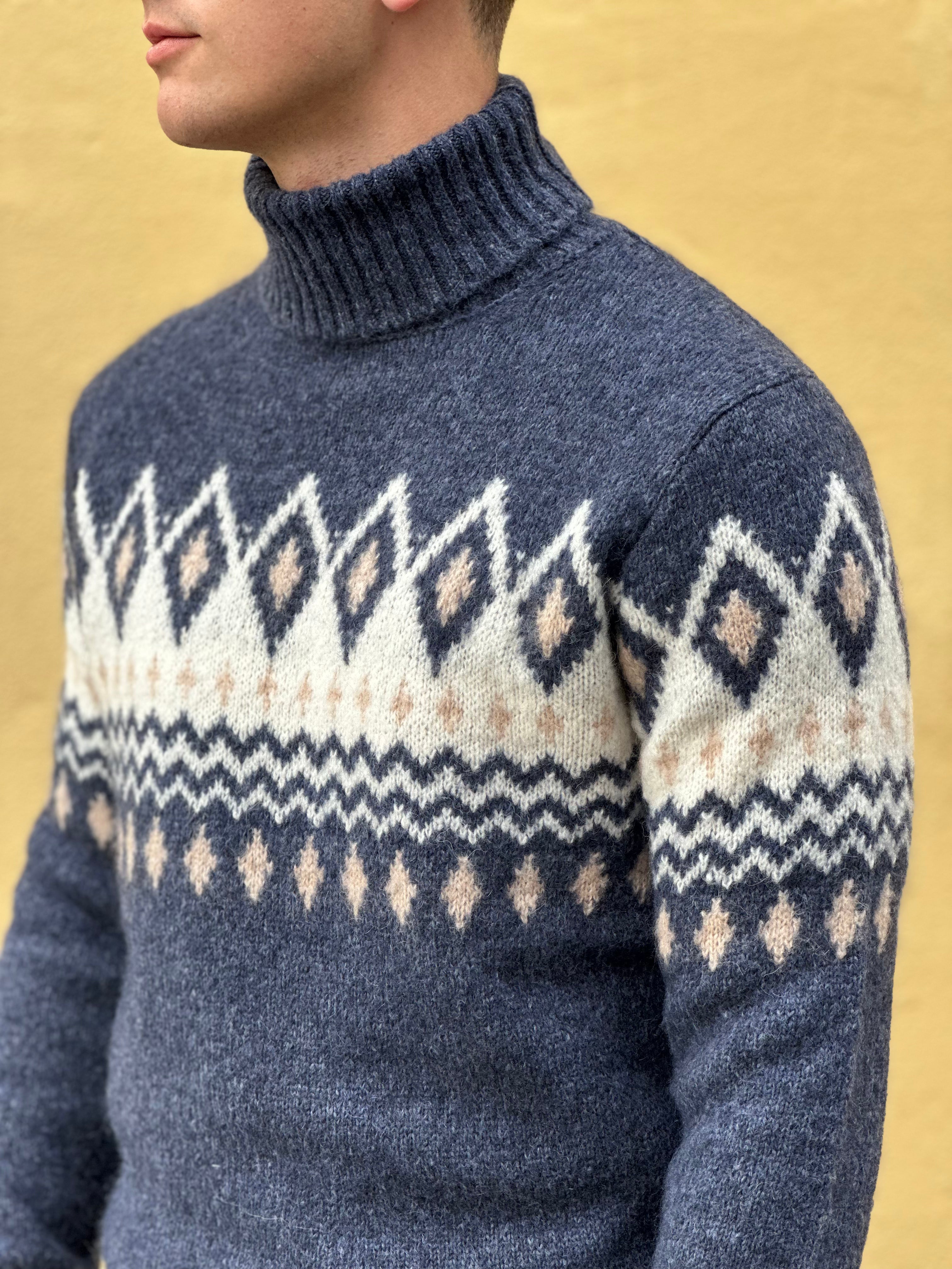 JACQUARD RULLEKRAVE I EXTRA FIN ULD