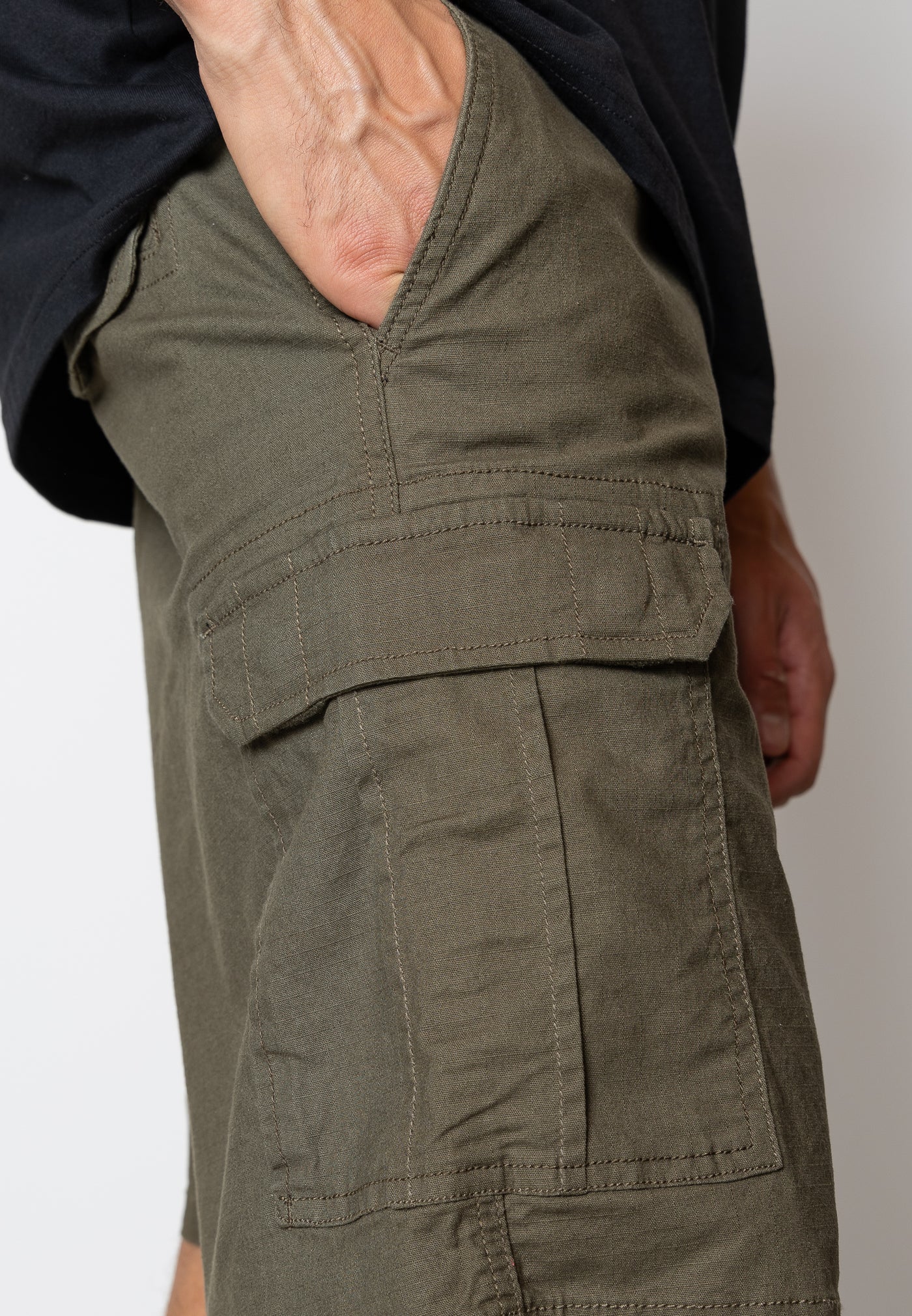 RADAR CARGO SHORTS