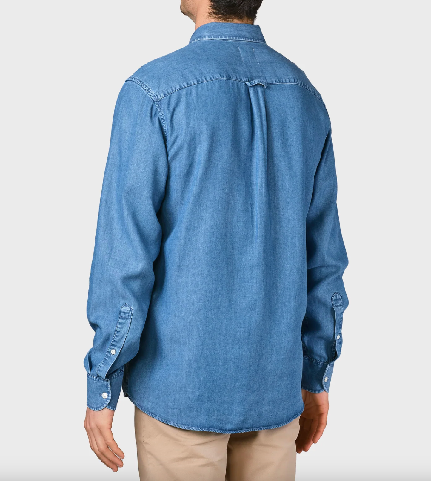 BENJAMIN CHAMBRAY SHIRT