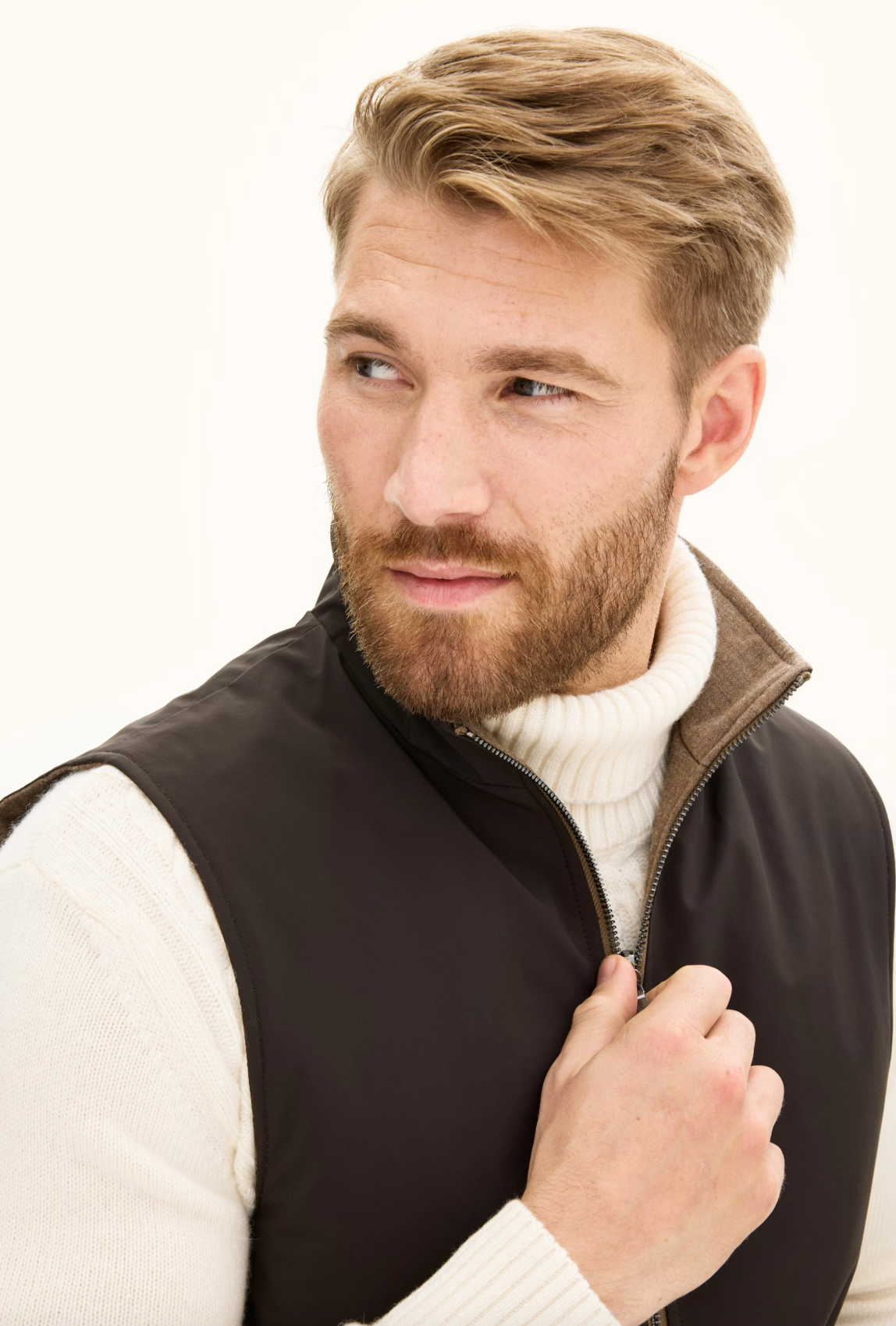 REVERSIBLE PADDED VEST