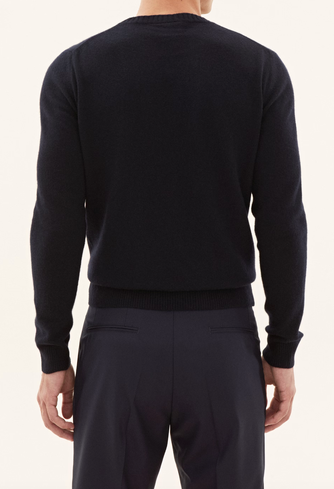 VALTER ROUNDNECK STRIK