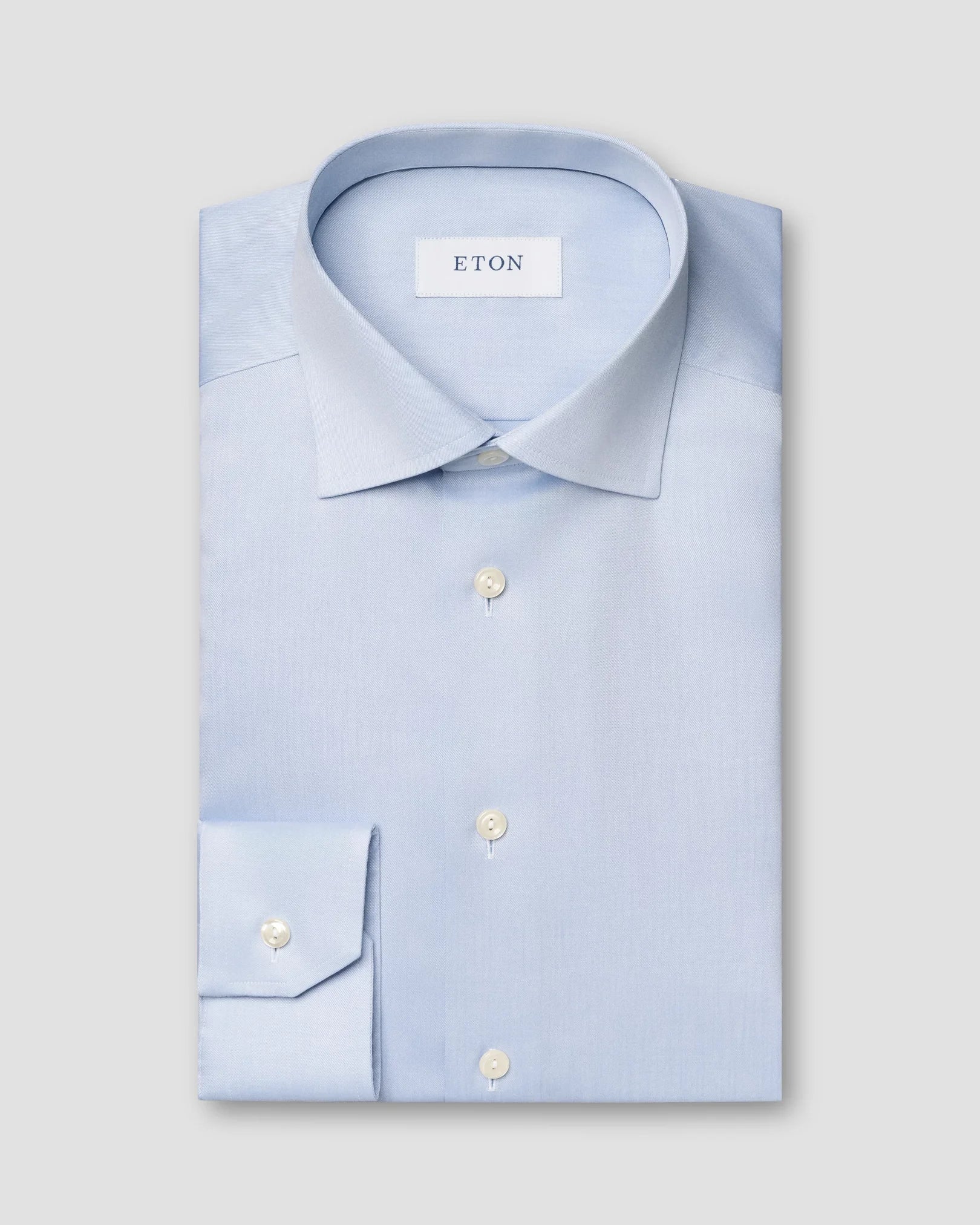 SIGNATURE TWILL SHIRT / SUPER SLIM FIT / CUT AWAY FLIP