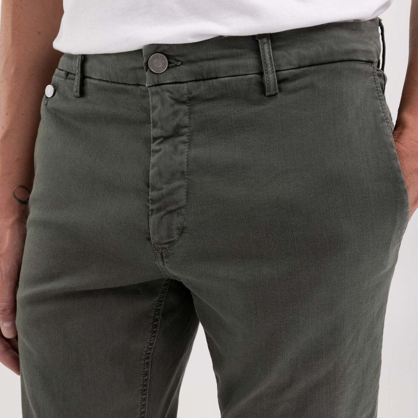 BENNI CHINO