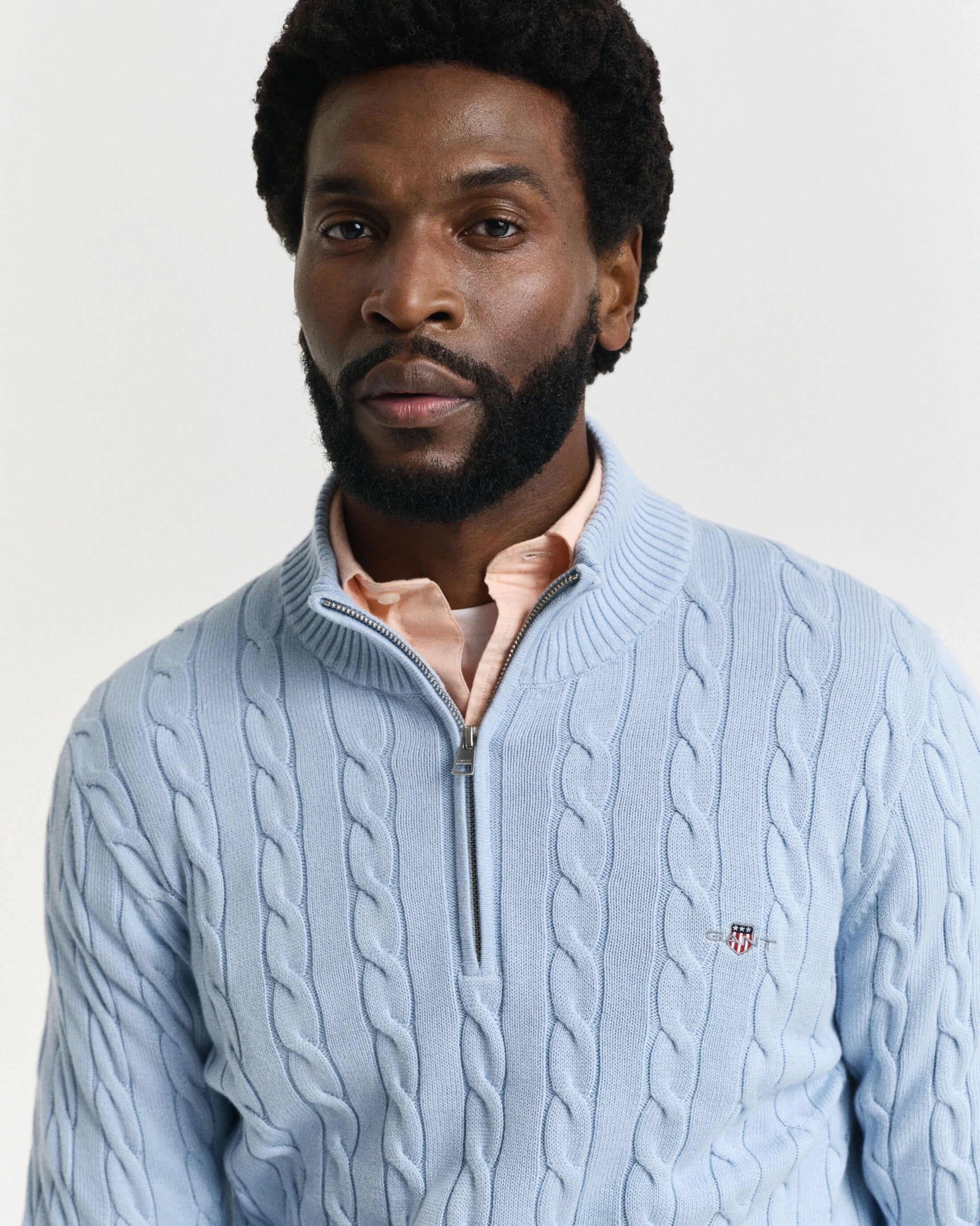 KABELSTRIKKET SWEATER BOMULD HALF ZIP