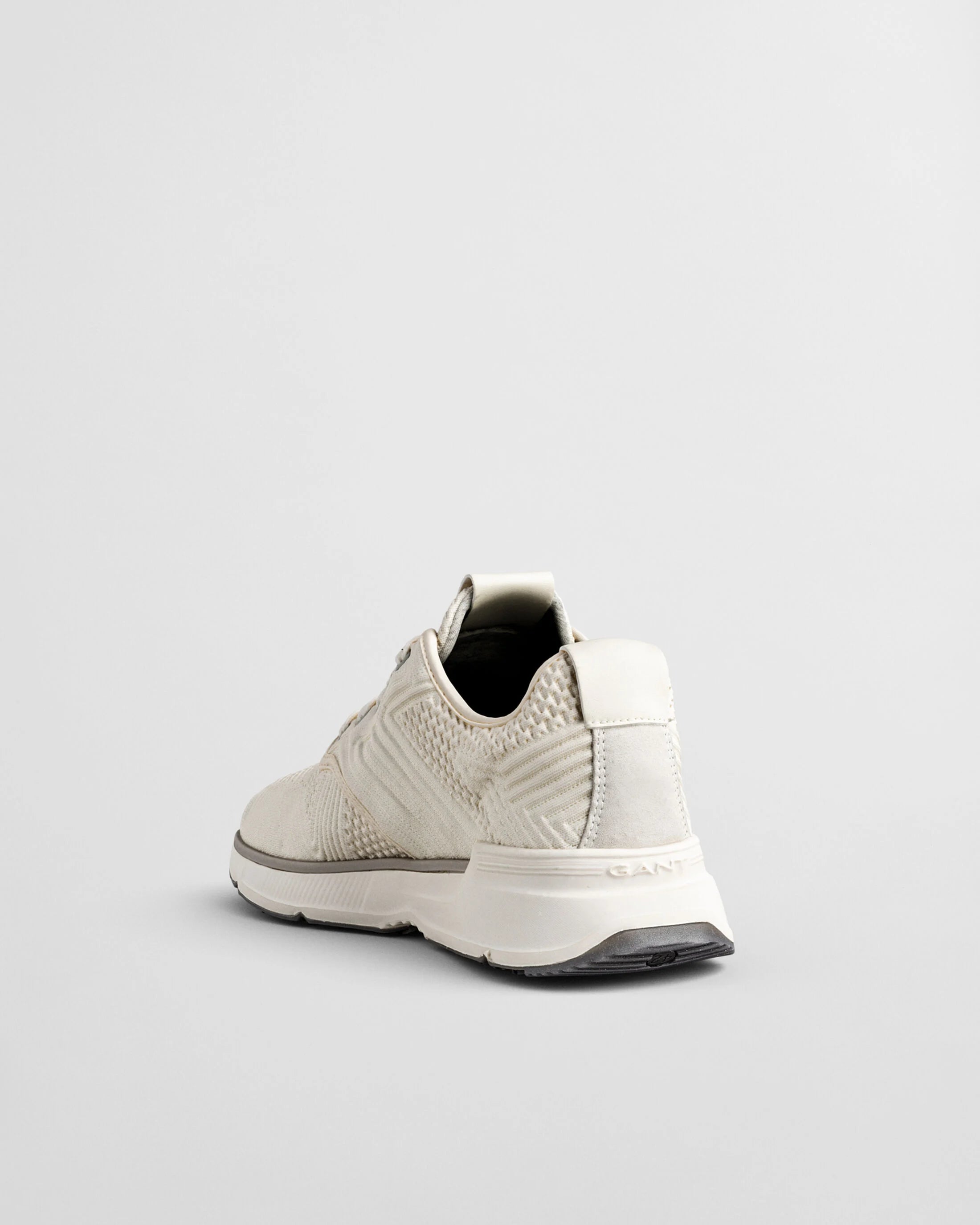 BEEKER SNEAKERS