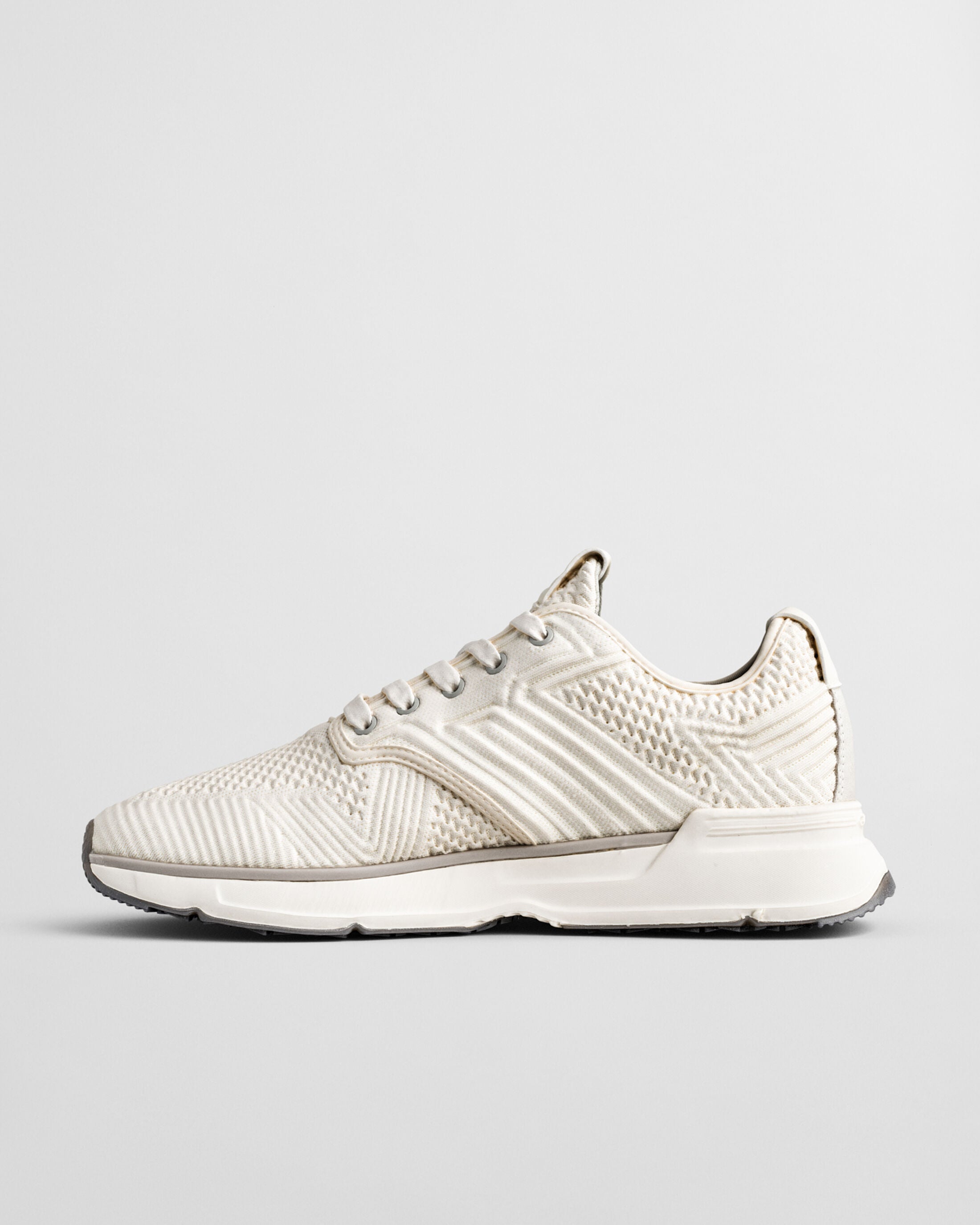 BEEKER SNEAKERS