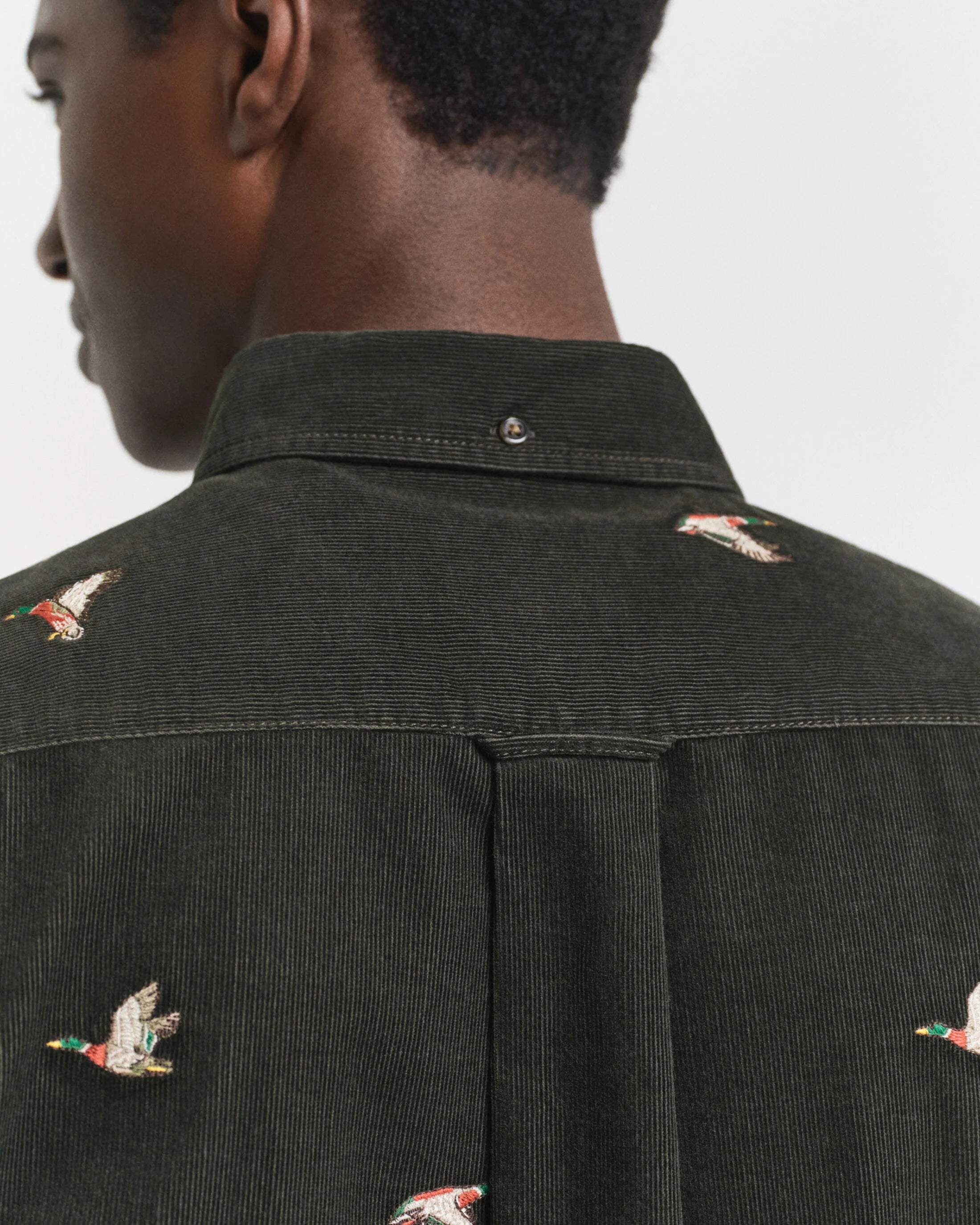 REG EMBROIDERED CORDUROY DUCK SKJORTE